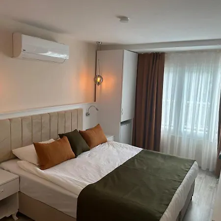 Hotel Aura Boutique Side