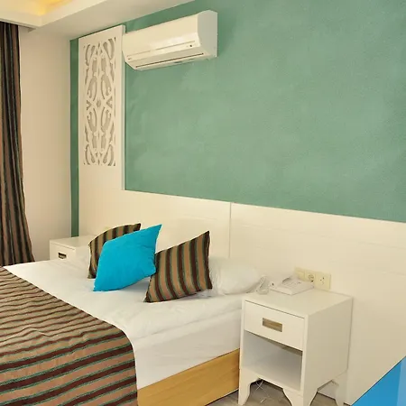 Aura Boutique Otel 3*