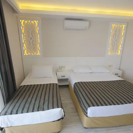 Aura Boutique Готель 3*