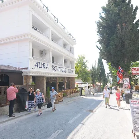Aura Boutique Hotel 3*