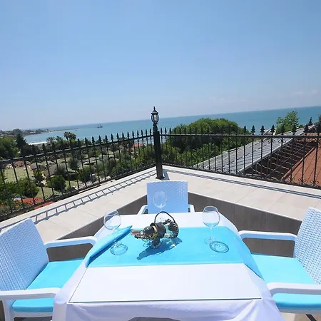 Aura Boutique 酒店