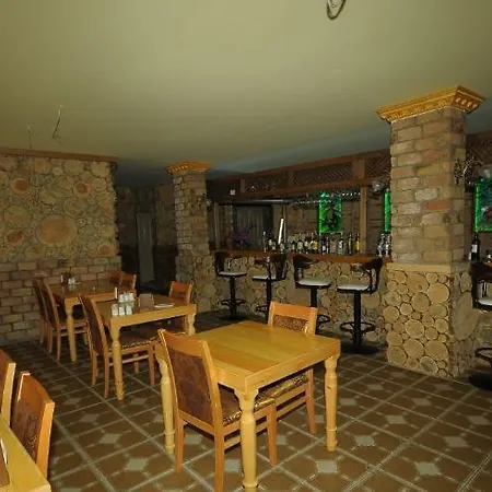 Hotel Aura Boutique Side