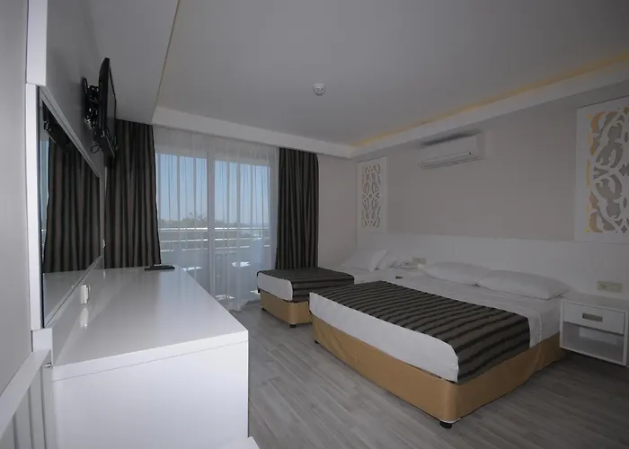 Hotel Aura Boutique 3*