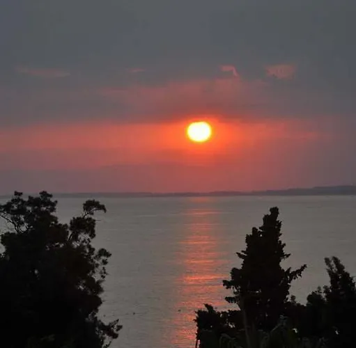 Aura Boutique Hotell Side