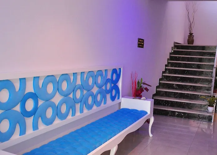 Aura Boutique Hotell Side