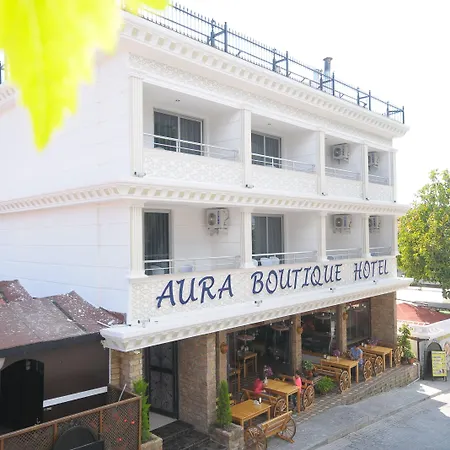 ホテル Aura Boutique 3*