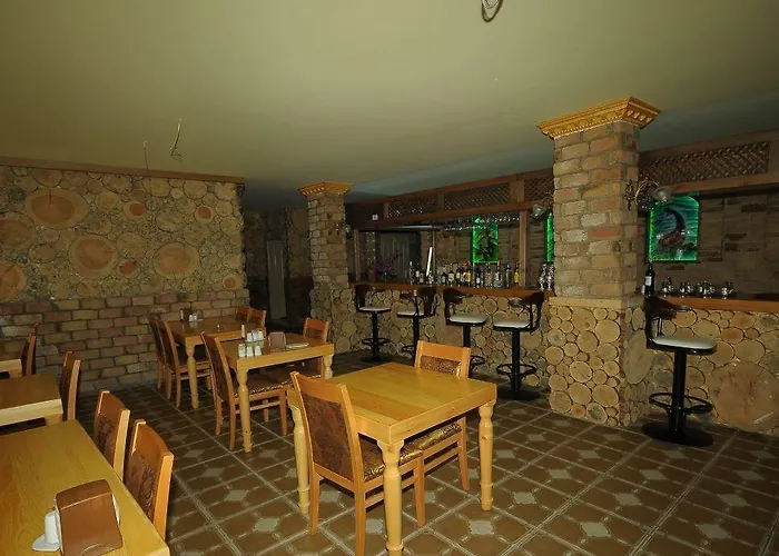 Aura Boutique Hotel 3*