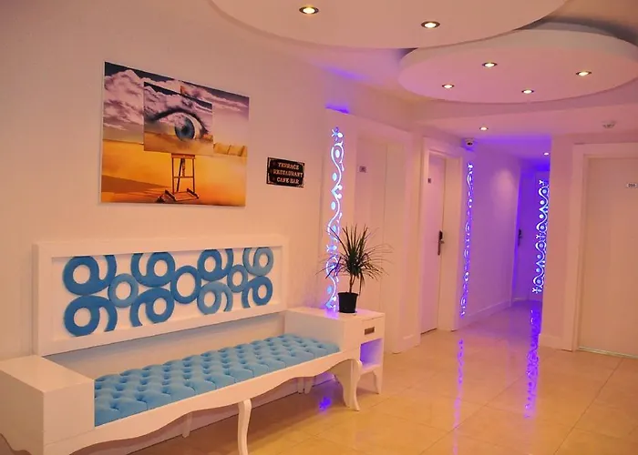 Hotel Aura Boutique Sidé