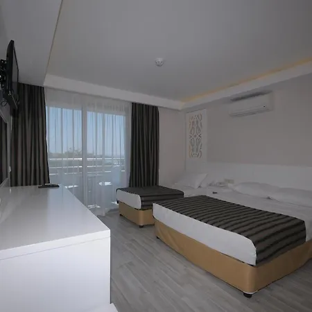 Ξενοδοχείο Aura Boutique 3*