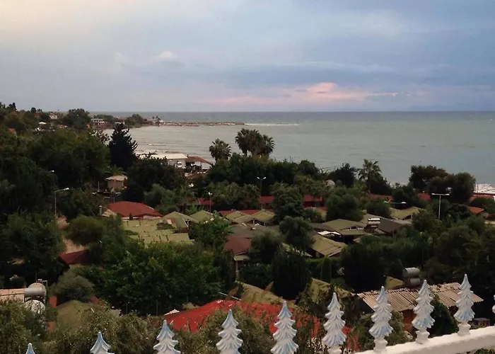 Aura Boutique 3* סייד