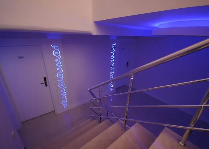 מלון Aura Boutique סייד